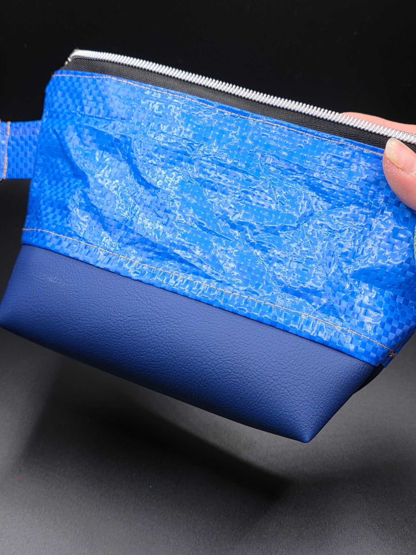 UB2.1 cosmetic bag - upcycled