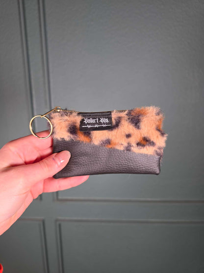 Animal Zip Wallet, Leo