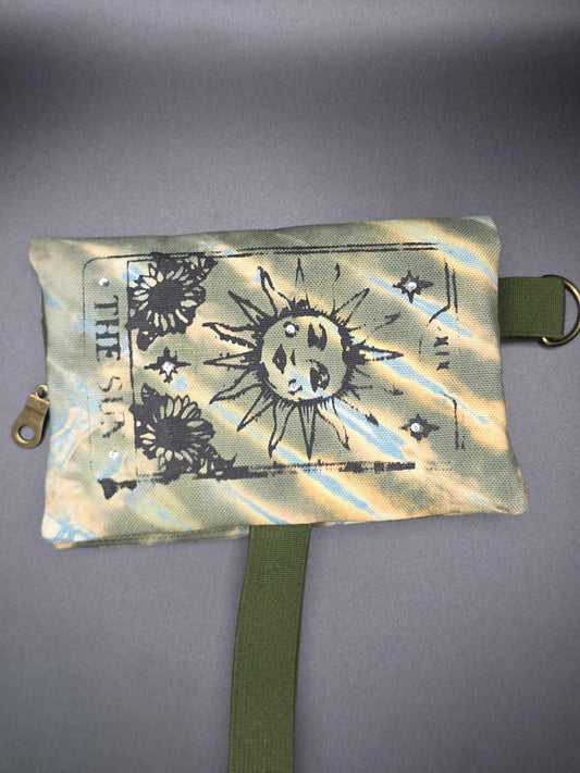 TT13.6 Tabacco pouch, Tarot cards - Rhinestones