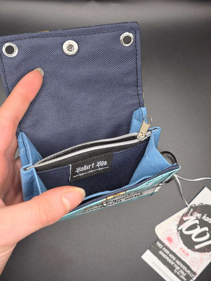 W12.3 wallet - upcycled, leo