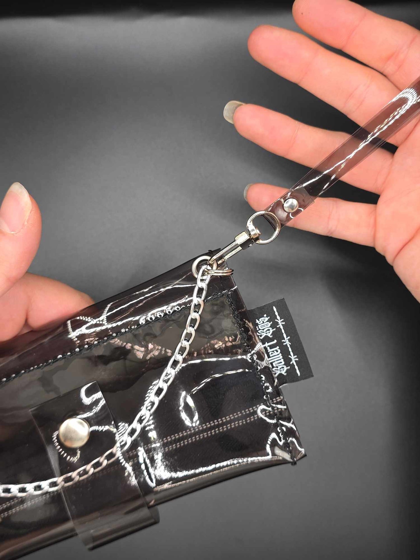 Vinyl Tabaktasche, Transparent, schwarz