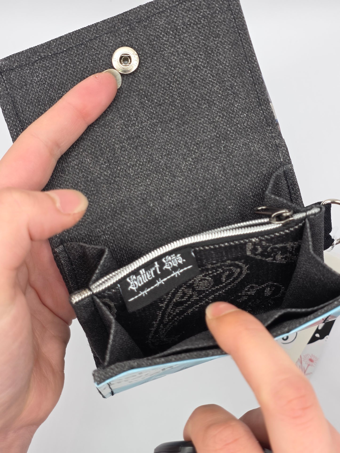 4.12 upcycling wallet, shrooms