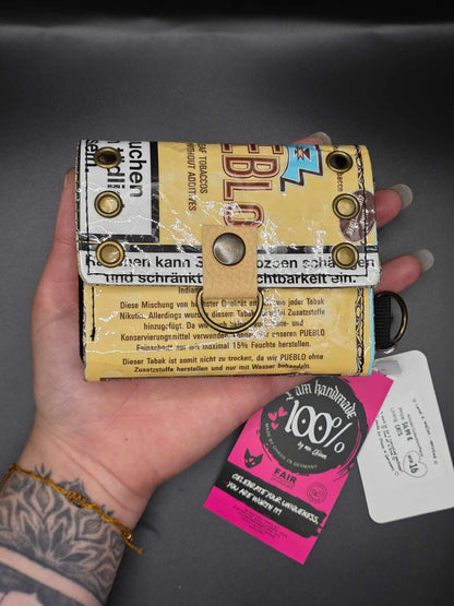 W18.16 wallet - upcycled