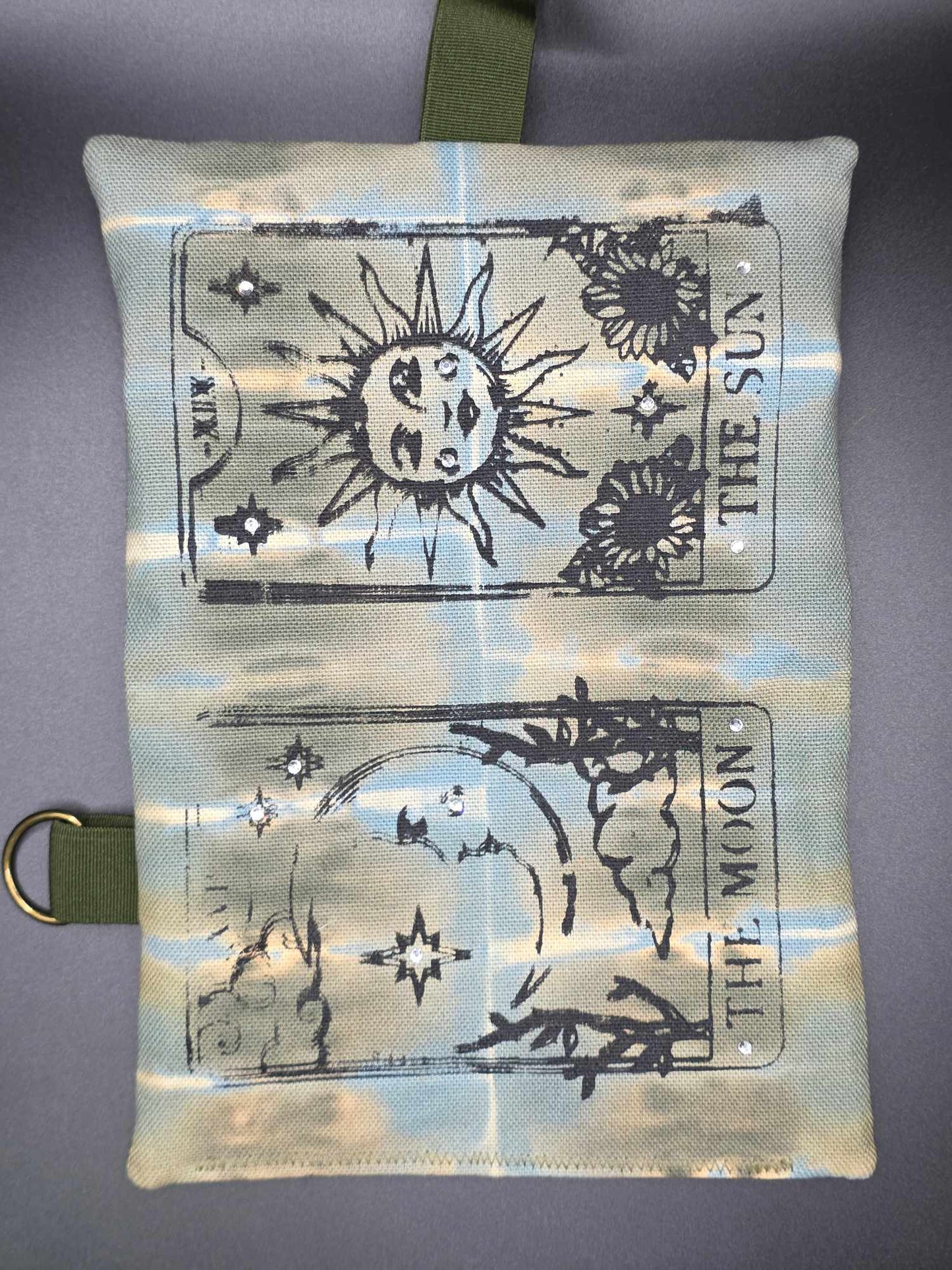 TT13.8 Tabacco pouch, Tarot cards - Rhinestones