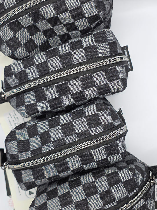 Boxy Bag - Chess - Black/Gray