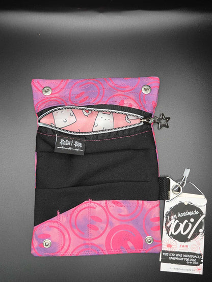 TT9.1 Tabacco pouch, Smileys