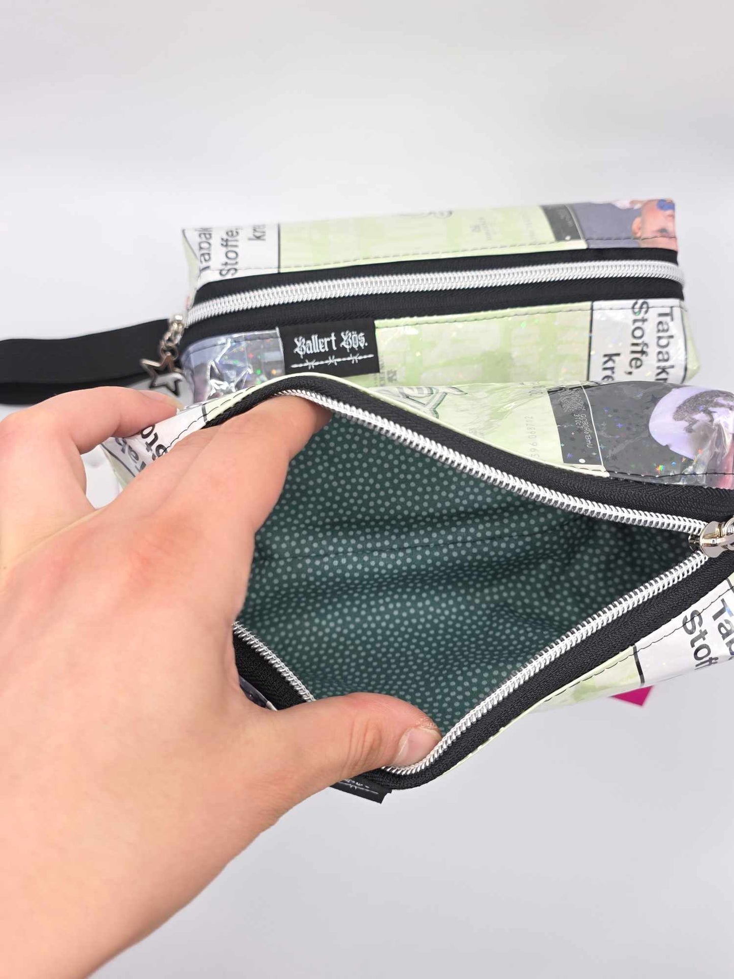 ✨️Holo✨️BB6.4-5 Boxy Bag Pencil Case - upcycled, hellgrün