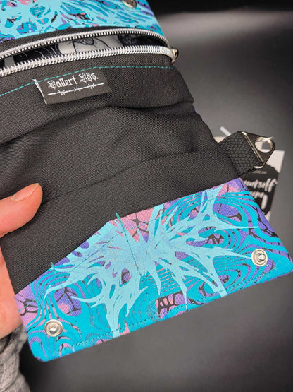TT9.9 Tabacco pouch, Trippy Butterfly