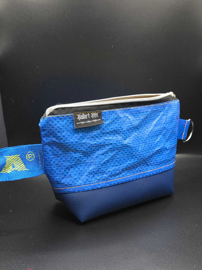 UB2.1 cosmetic bag - upcycled