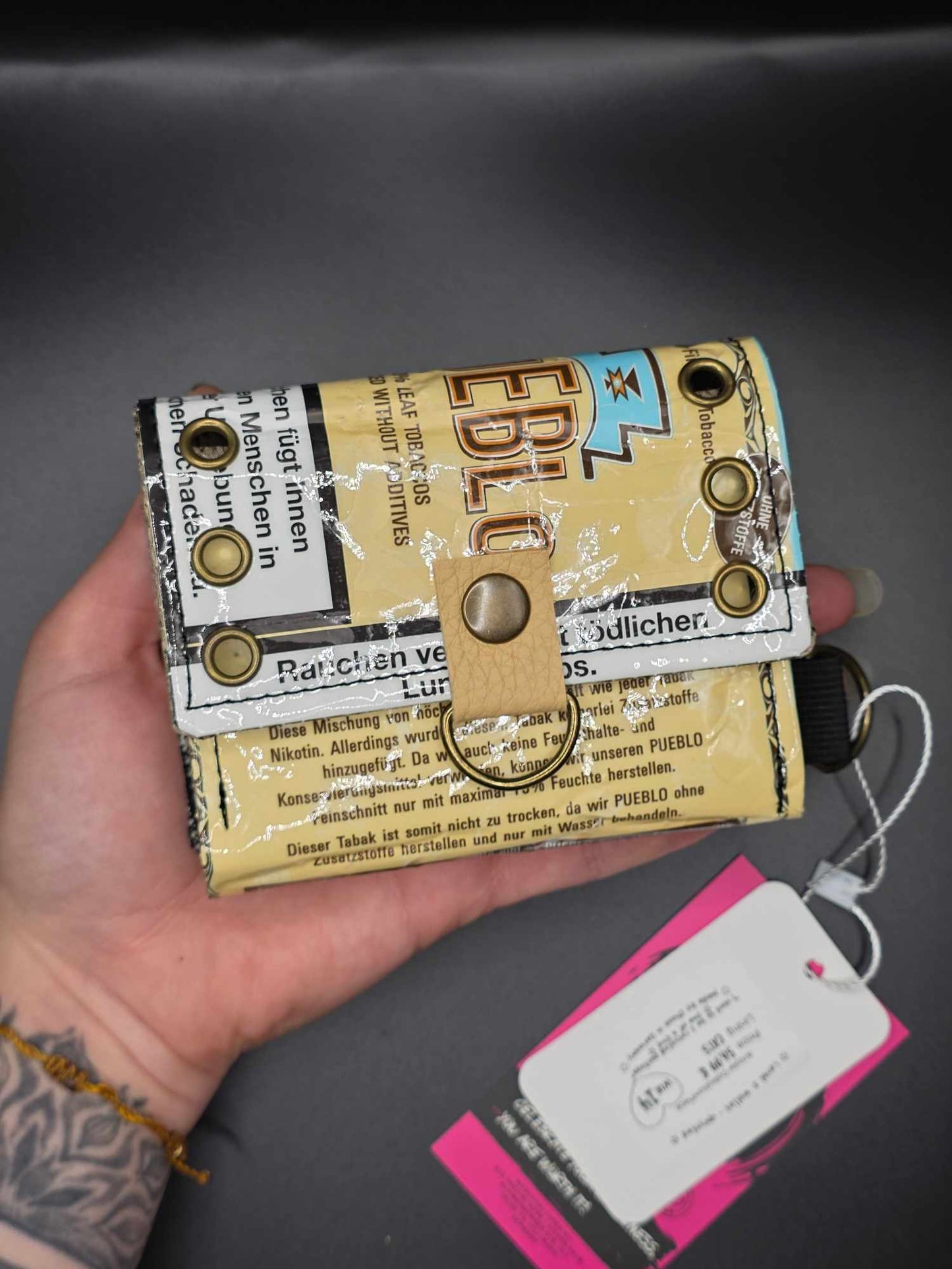 W18.14 wallet - upcycled