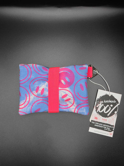 TT9.2 Tabacco pouch, Smileys