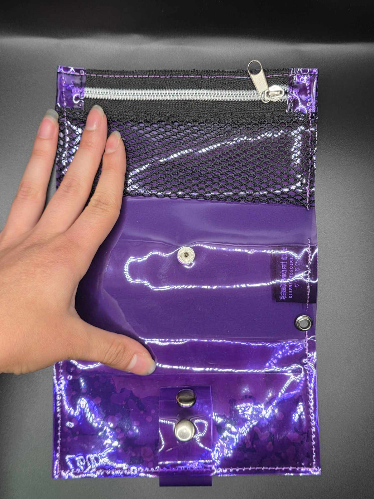 Vinyl Tabaktasche, Transparent, lila-schwarz