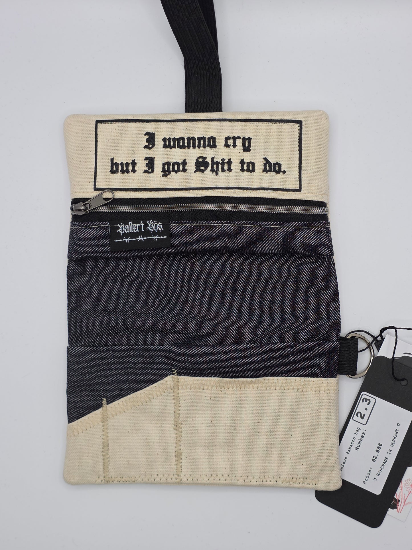 2.3 Tabacco pouch - nature - hidden cats