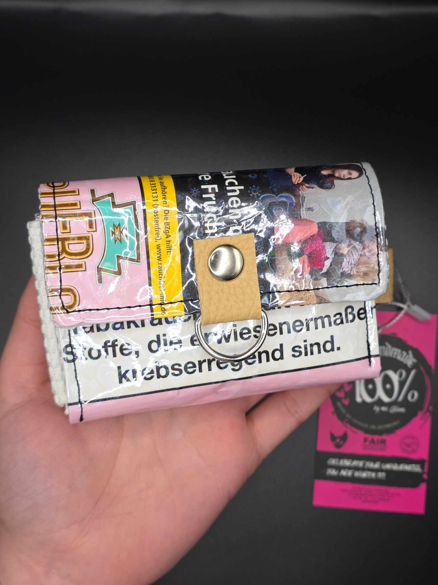 W16.1 wallet - upcycled, cats ✨️holographic hearts✨️