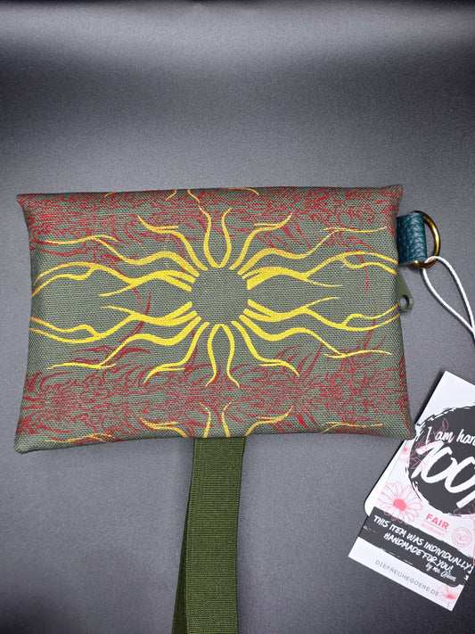 TT10.2 Tabacco pouch, Tribals