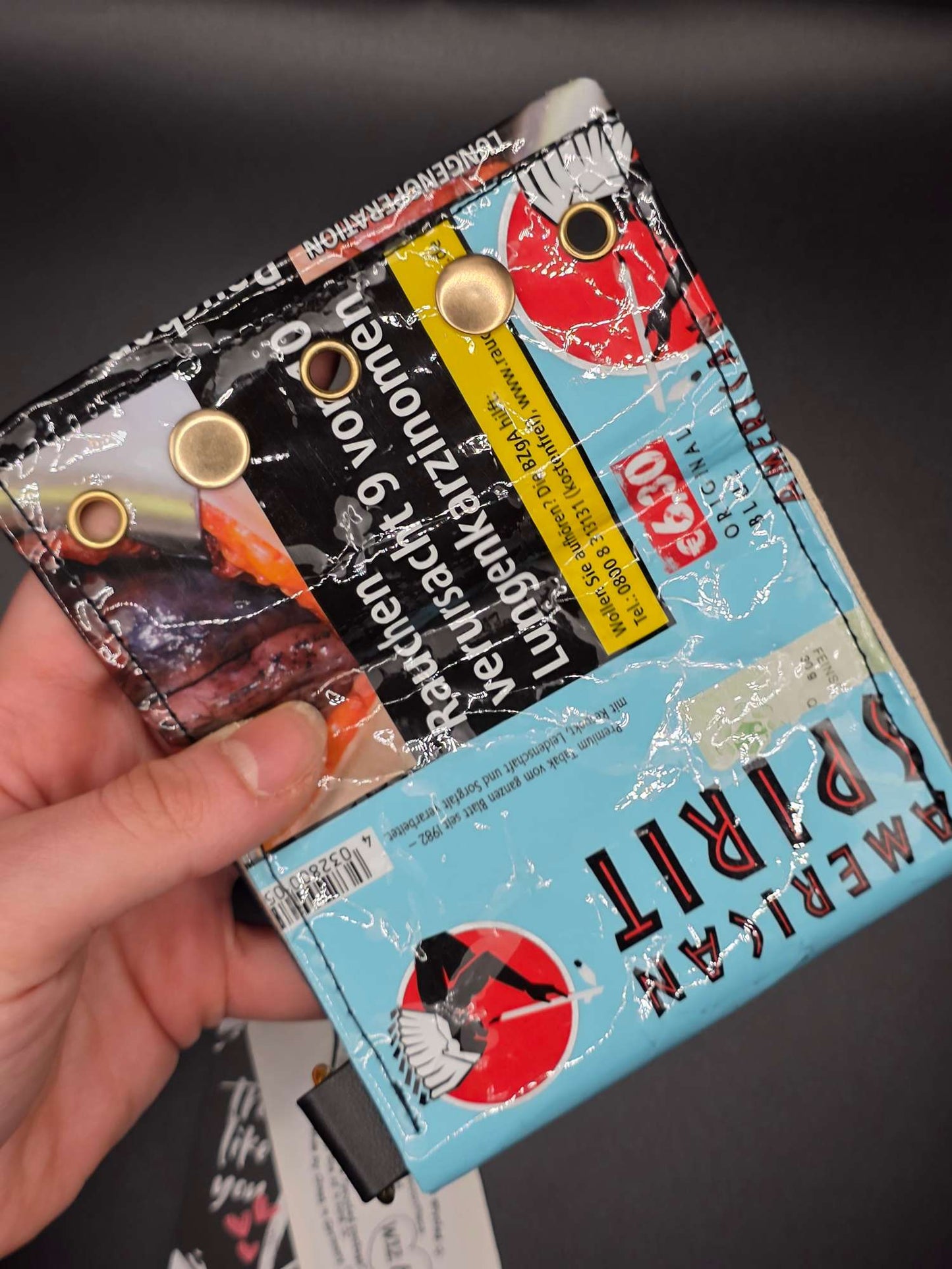 W12.6 wallet - upcycled, Hallo Katze