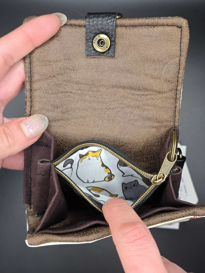 W11.6 wallet - upcycled, Cats inside