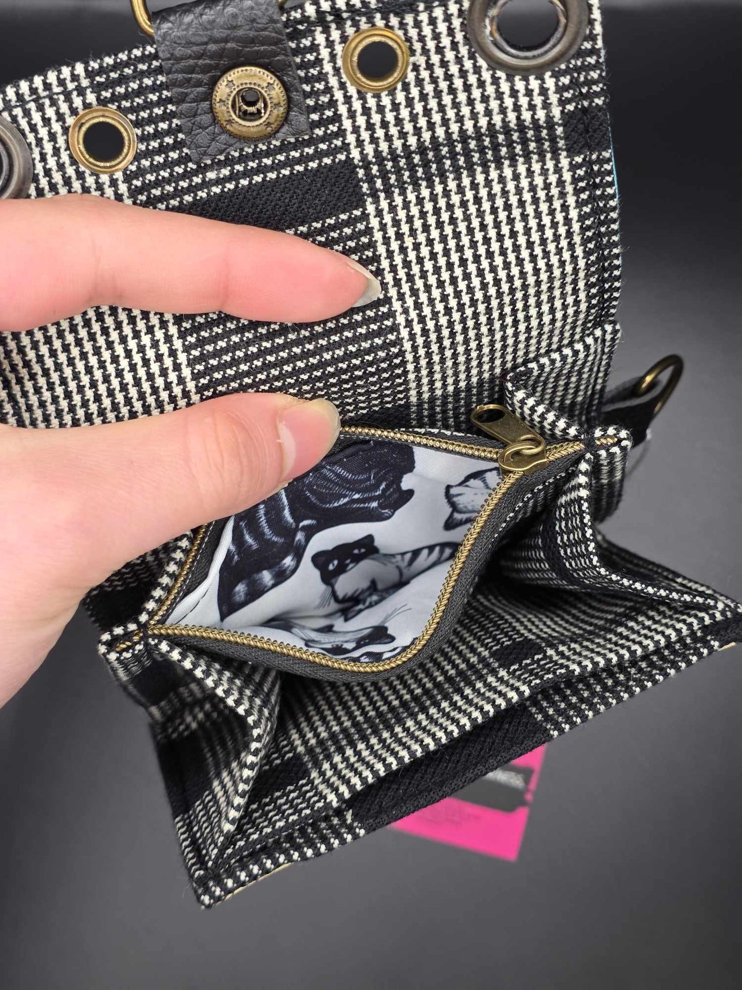 W16.8 wallet - upcycled, cats