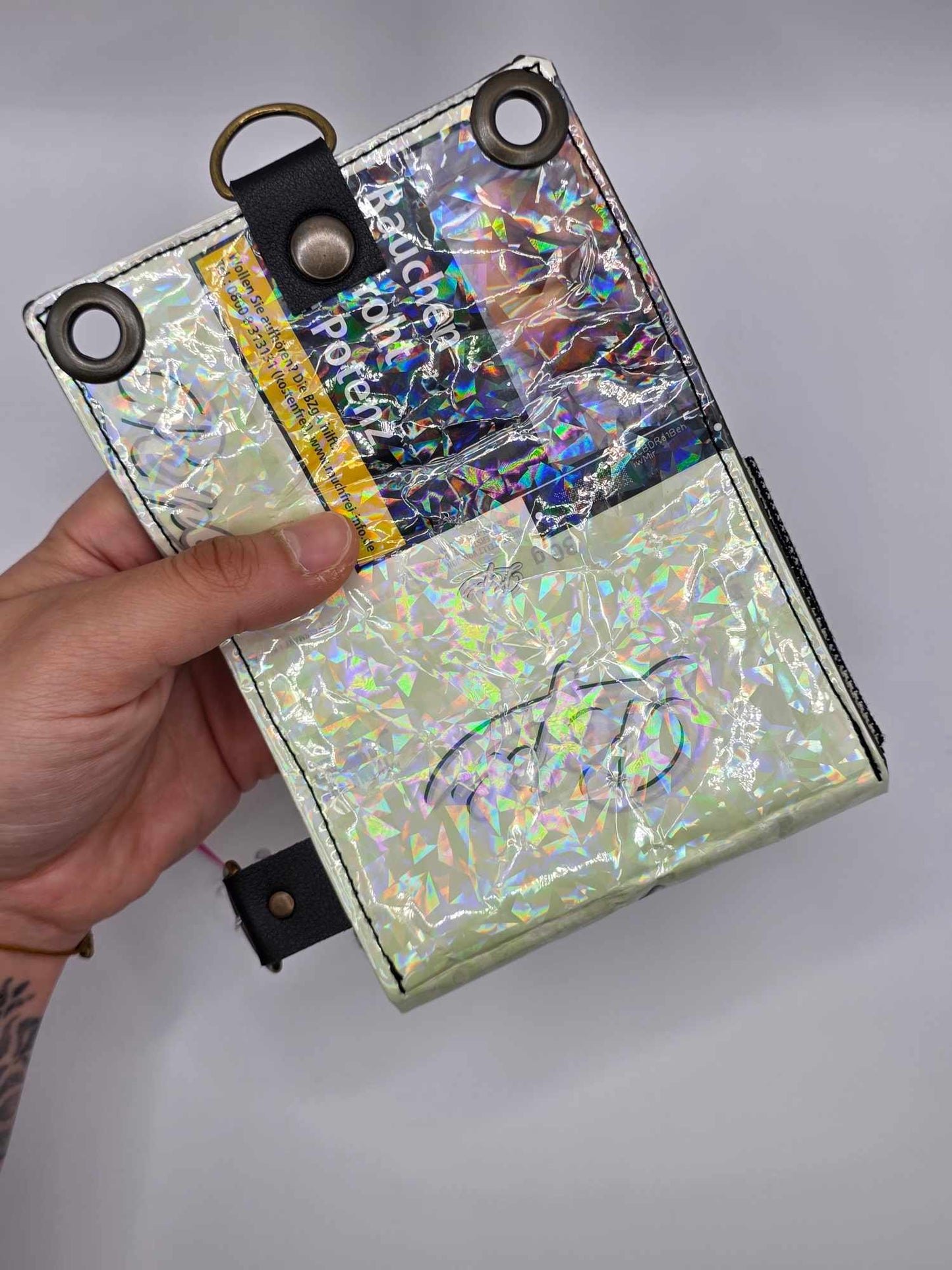 W19.7 wallet - upcycled ✨️holo broken glass✨️