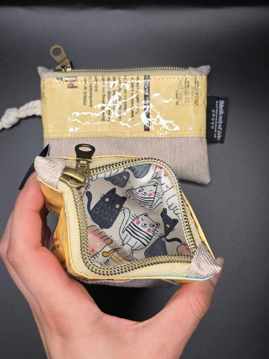 mini zip wallet - Upcycled, beige