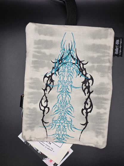 5.6 Tabacco pouch, Tribals, smokey gray batik