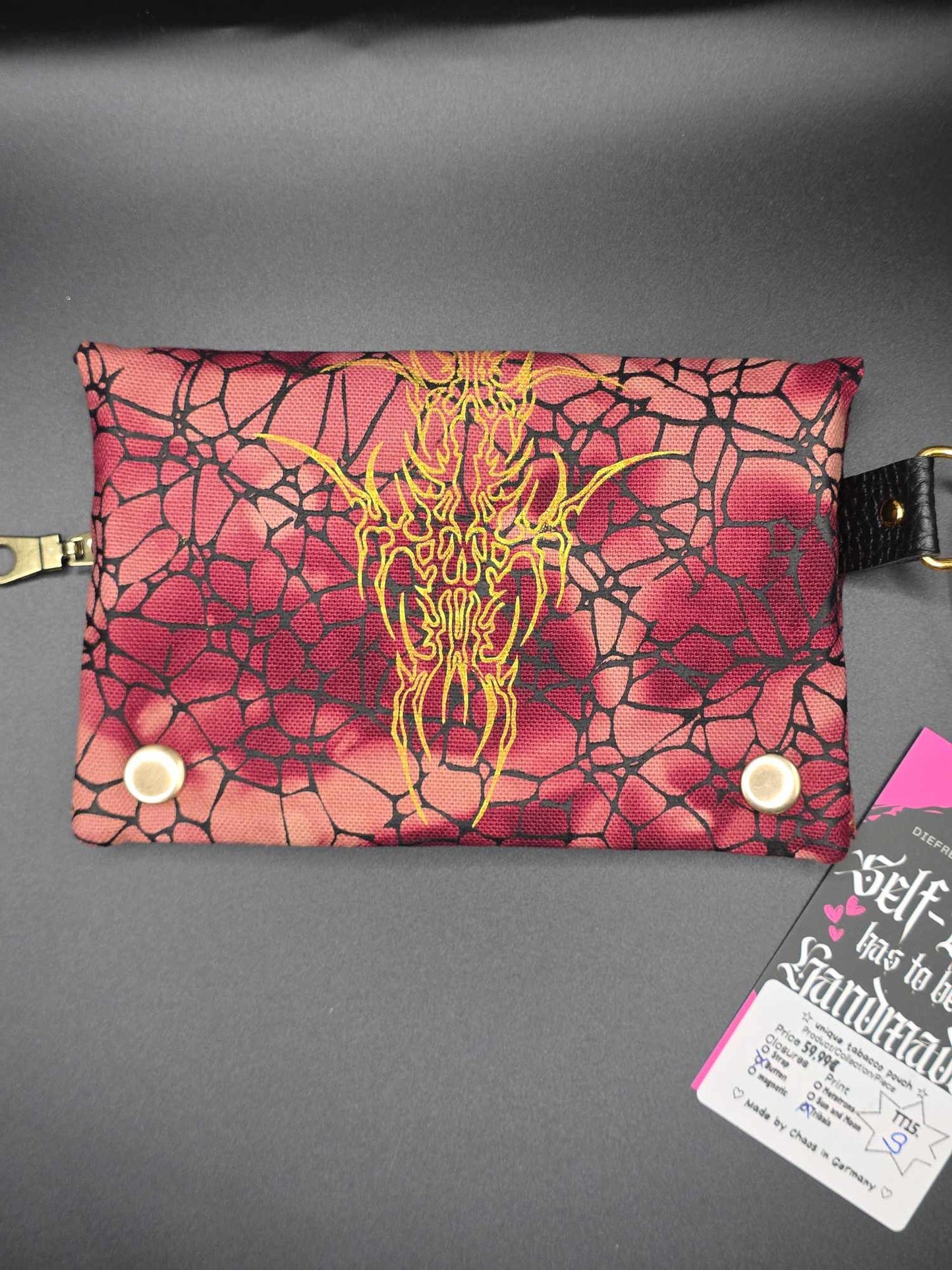TT15.9 Tabaktasche, Tribals, Druckknopf