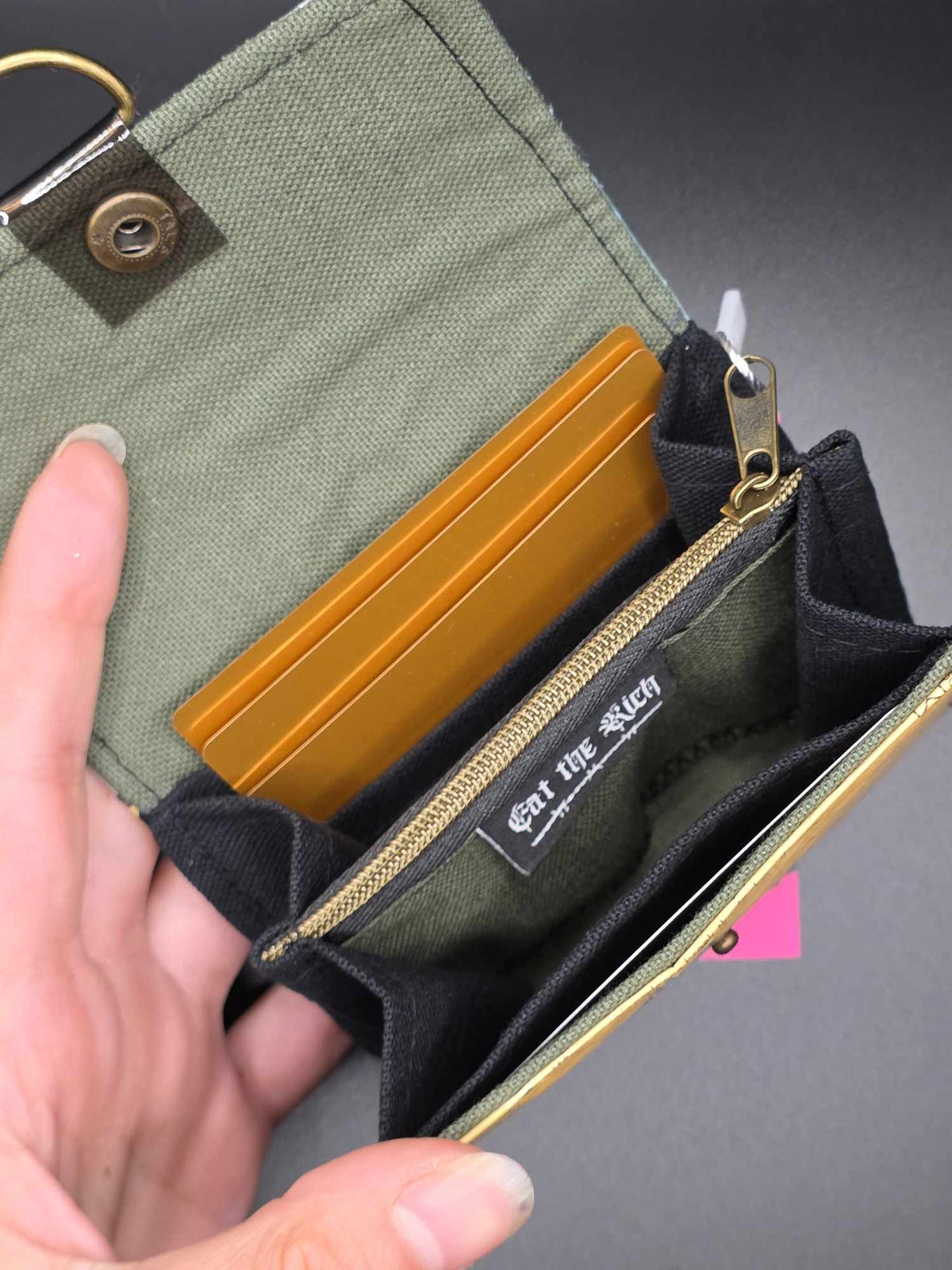 W22.1 Geldbeutel - upcycled, mit Kartenfächer