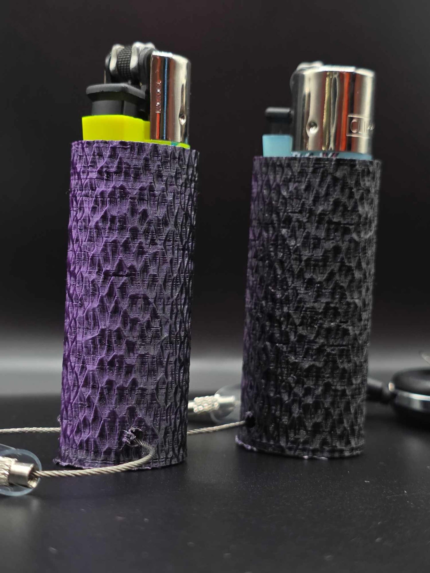 Trippy 3D Feuerzeug, ripples, schwarz-lila