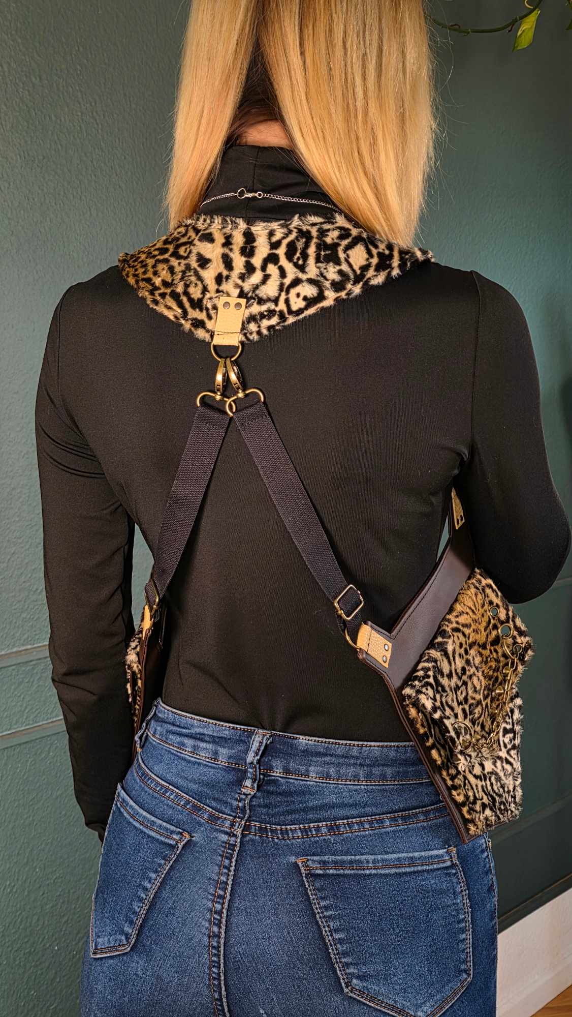 HB1.3 Holster Bag, brown leo