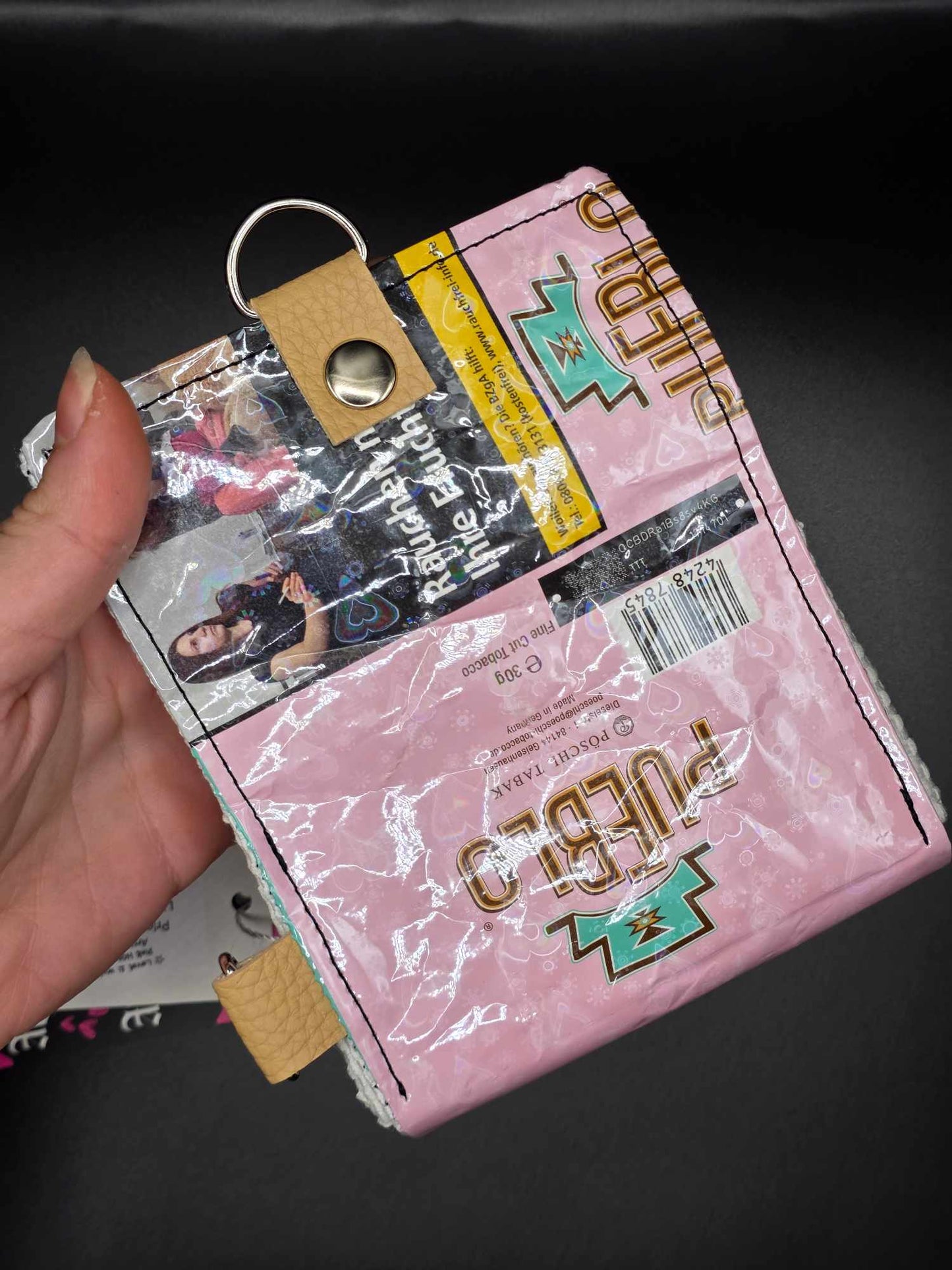 W16.1 wallet - upcycled, cats ✨️holographic hearts✨️