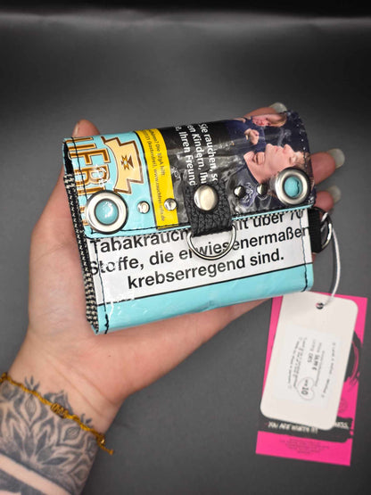 W18.10 wallet - upcycled