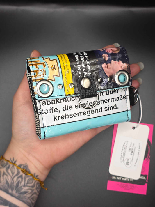 W18.10 wallet - upcycled
