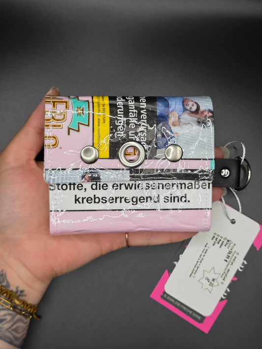 W21.8 wallet - upcycled