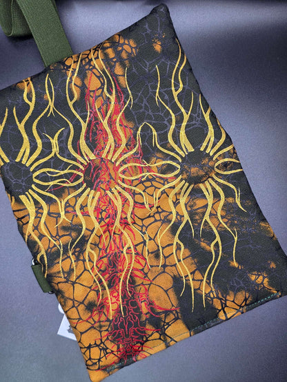 TT10.1 Tabacco pouch, Tribals