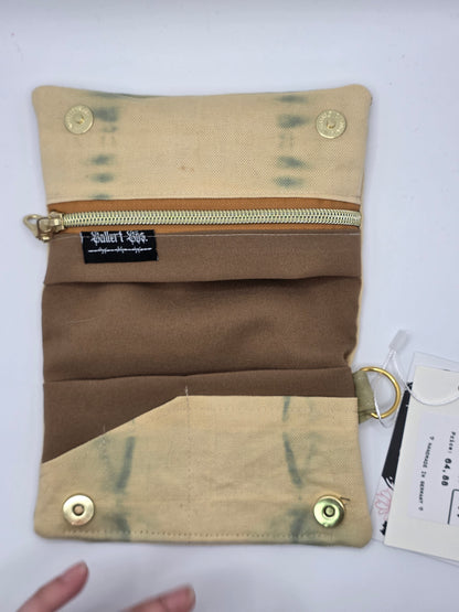 3.7 Tabacco pouch, Sun&Moon Tarot, green batik