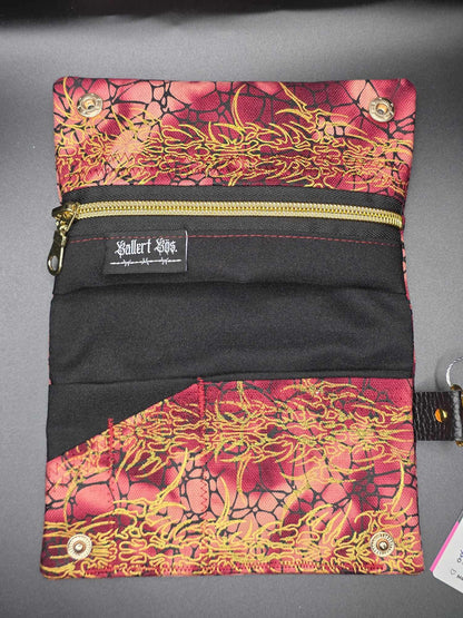 TT15.9 Tabaktasche, Tribals, Druckknopf