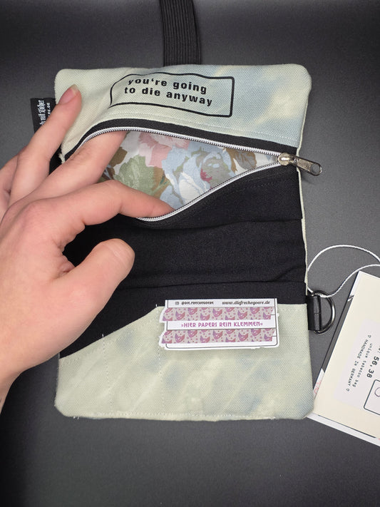 5.5 Tabacco pouch, Tribals, smokey light blue batik