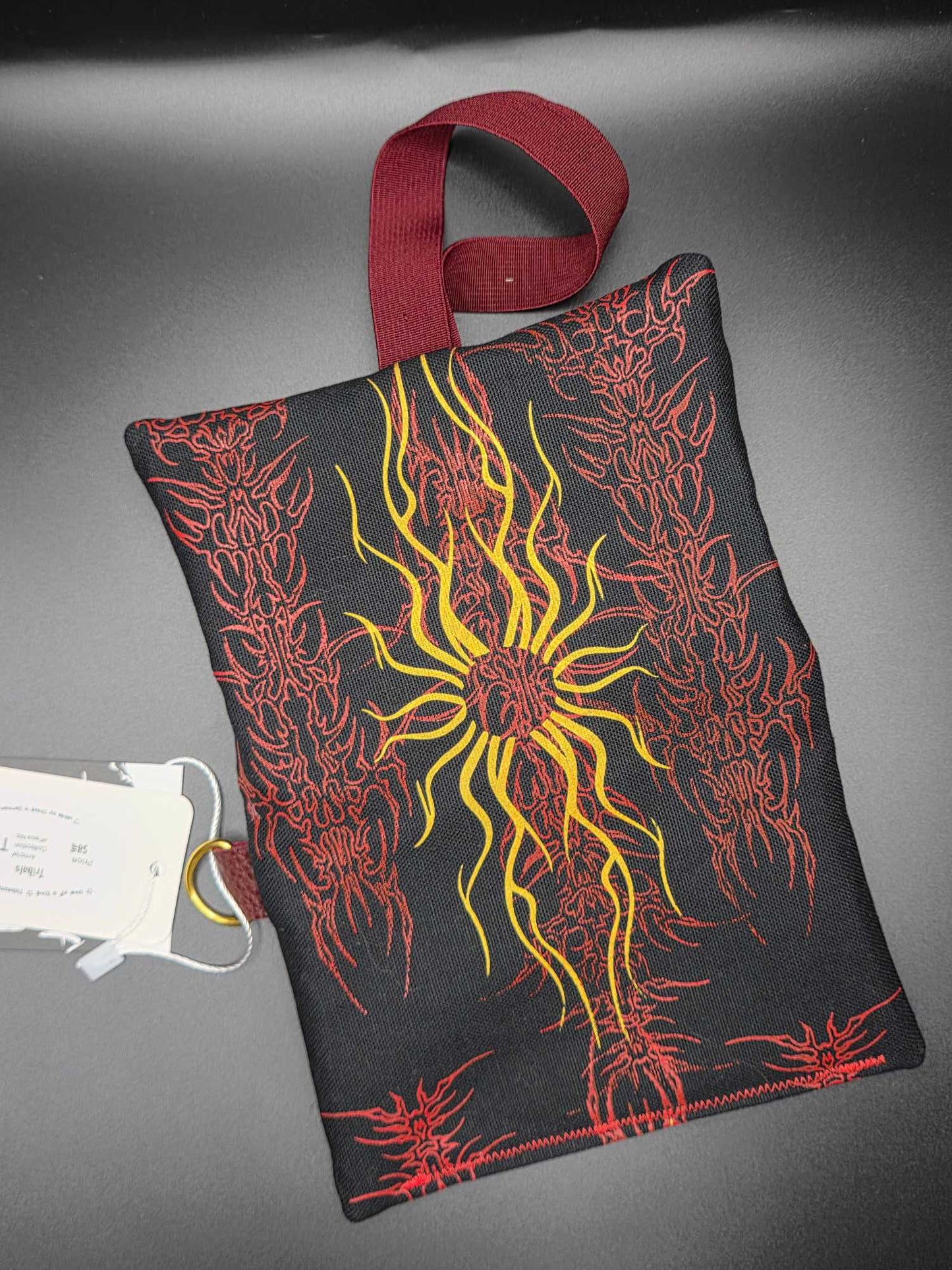 TT9.5 Tabacco pouch, Tribals