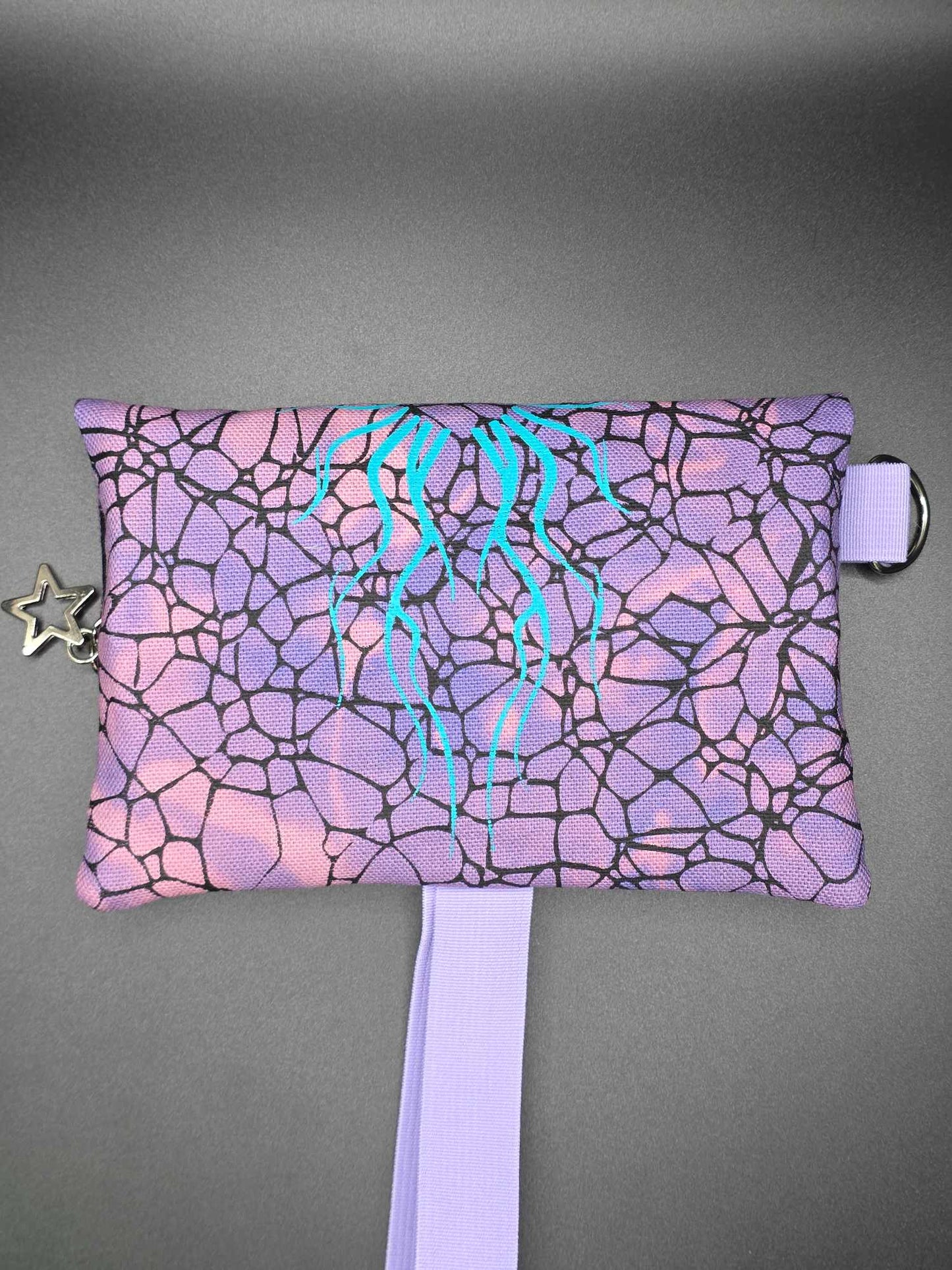 TT13.3 Tabacco pouch, tribals blue