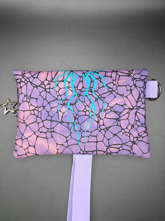 TT13.3 Tabacco pouch, tribals blue