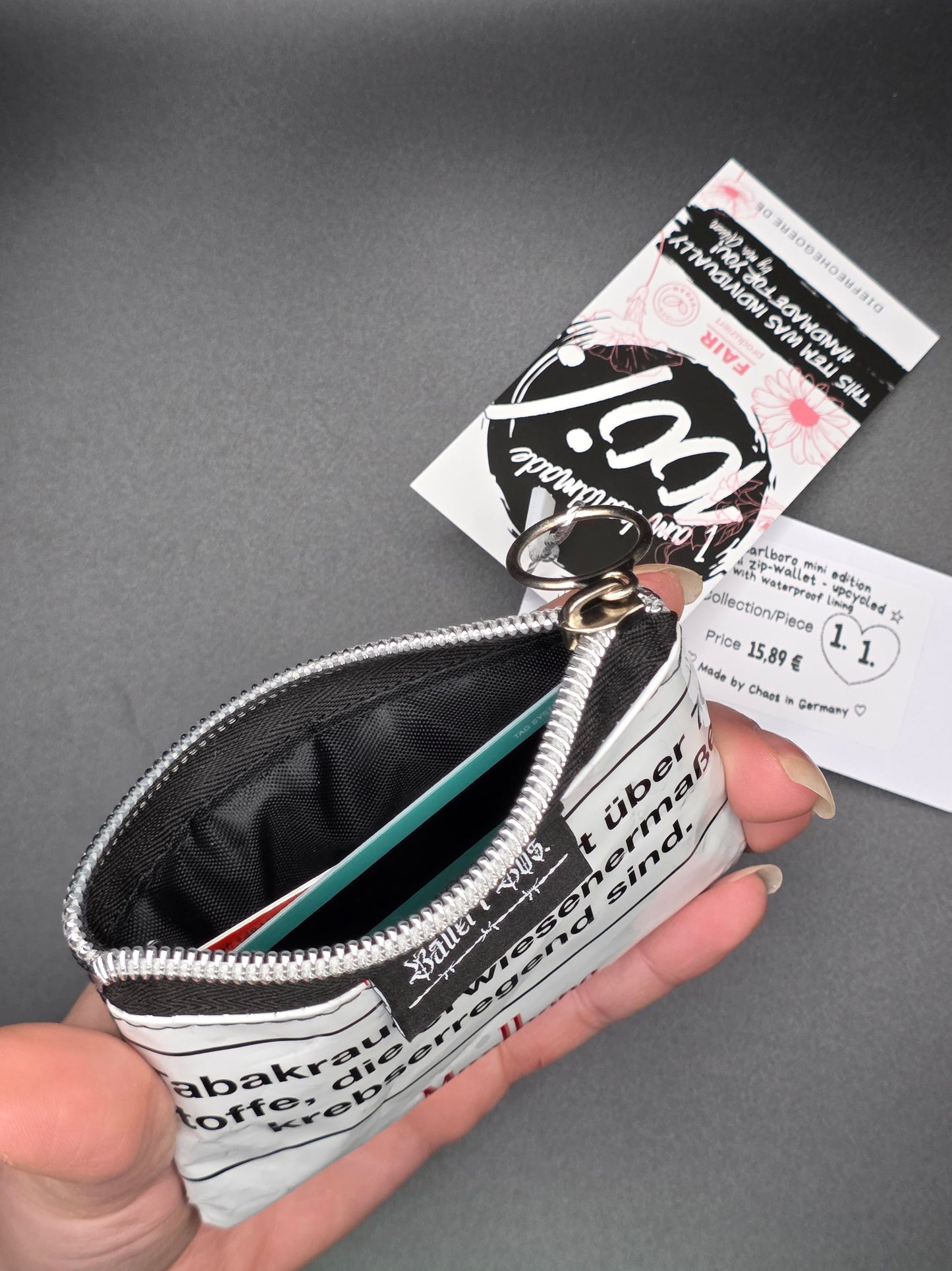 mini zip wallet - Upcycled
