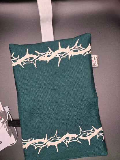 8.1 Tabacco pouch, 3D print, petrol