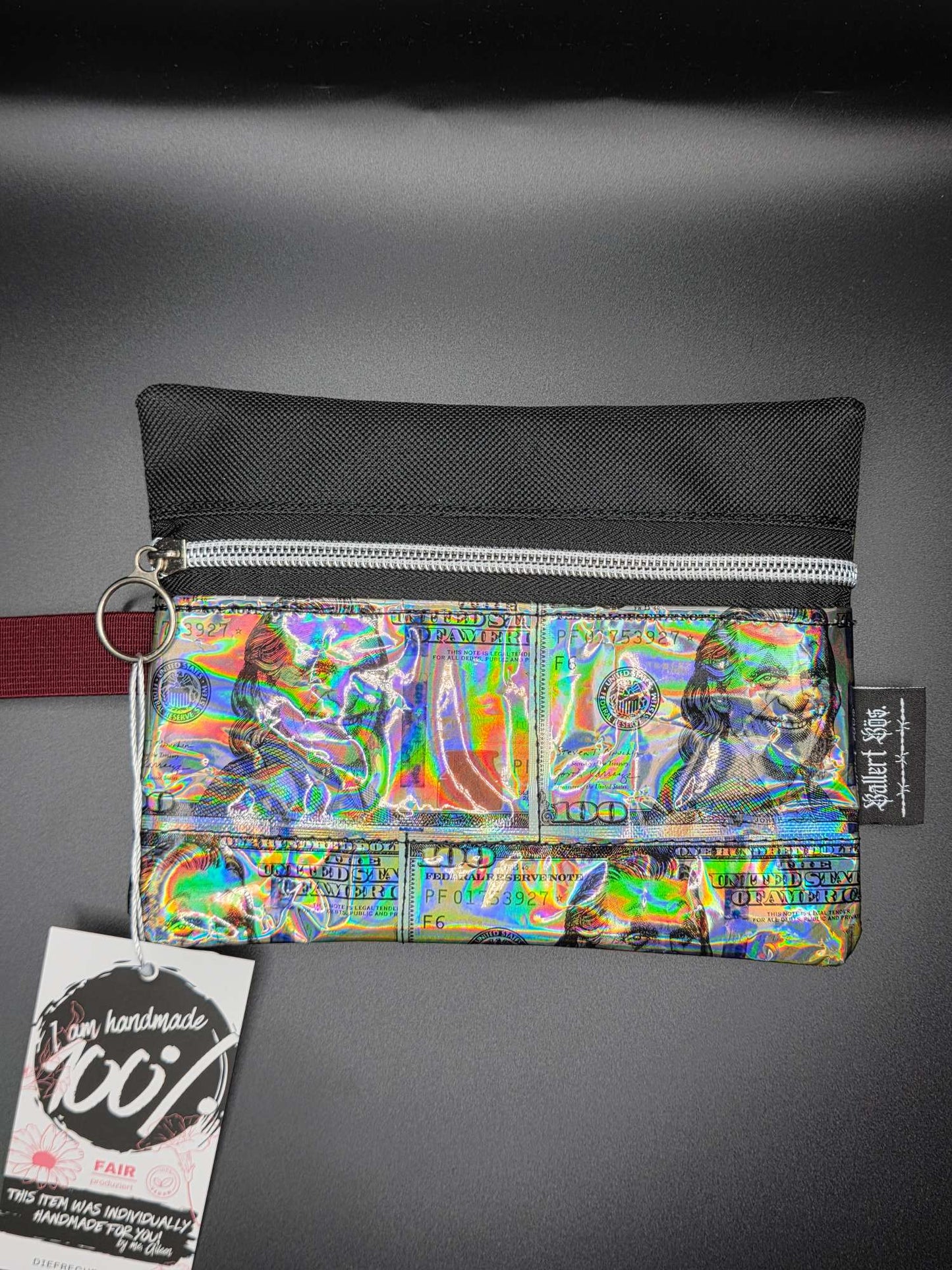 TB1.1 Trippy Zip Bag - upcycled