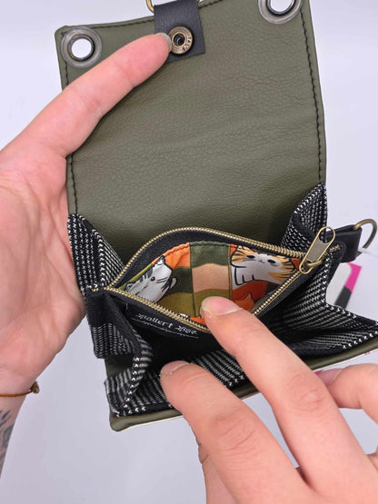 W19.7 wallet - upcycled ✨️holo broken glass✨️