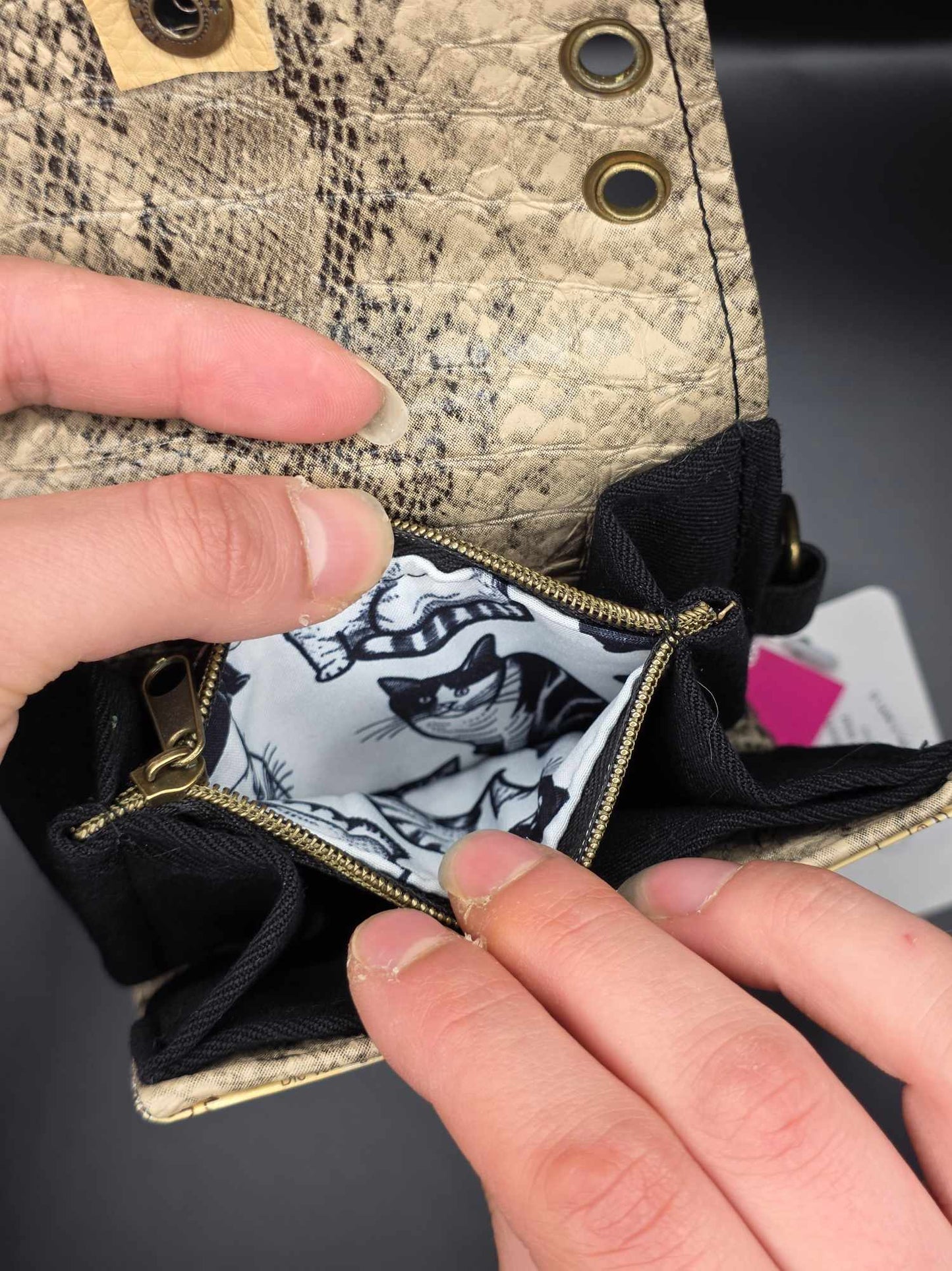 W18.16 wallet - upcycled