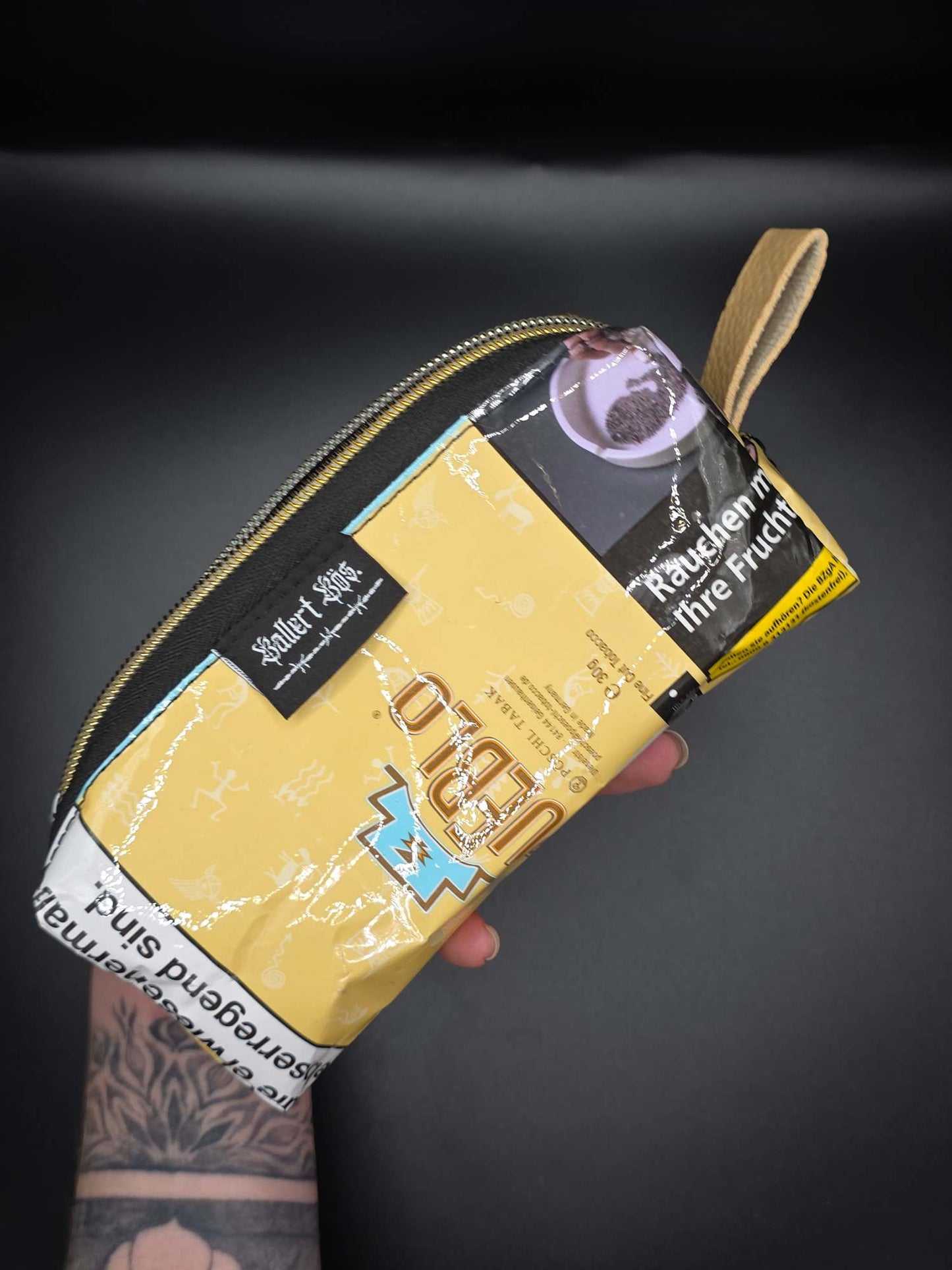 2.2/2.3 Boxy Bag Pencil Case - upcycled