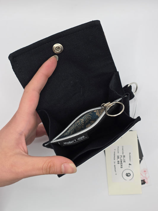 4.9 upcycling wallet, blue flowers