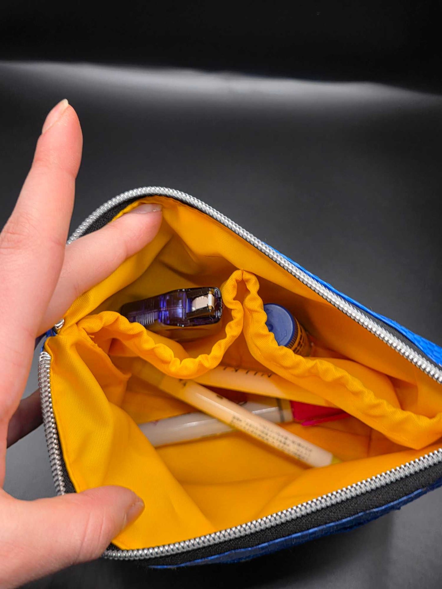 UB2.3 cosmetic bag - upcycled