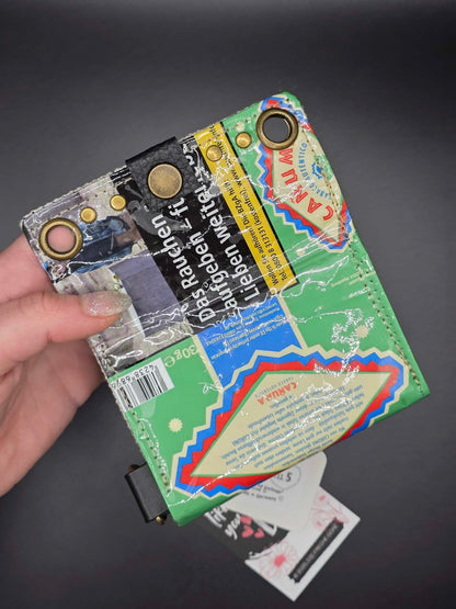 W11.5 wallet - upcycled, Cats inside