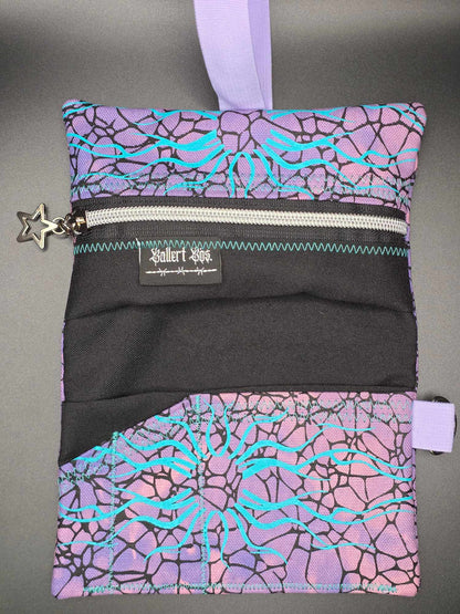 TT13.3 Tabacco pouch, tribals blue
